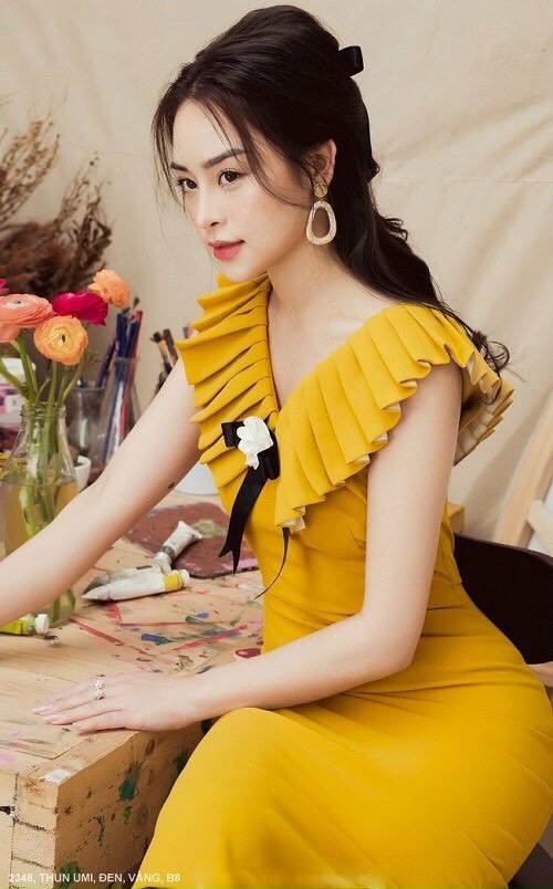 Đầm Ôm Cổ Tim - D2348